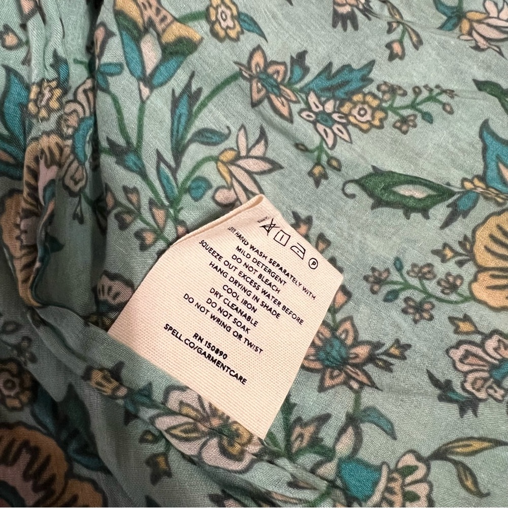 Spell Folk Song Robe - Picture 15 of 15